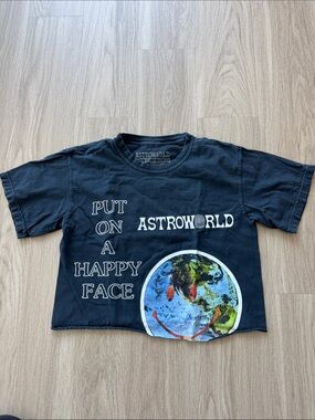 Cropped Astroworld Black Graphic Concert Tee - Put On A Happy Face